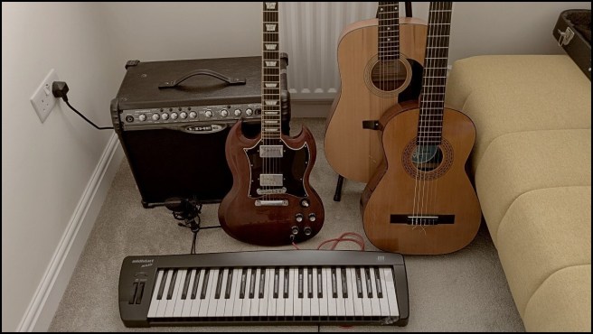 Meresburg recording equipment